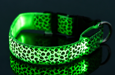 Green illuminated leopard-pattern LED dog collar